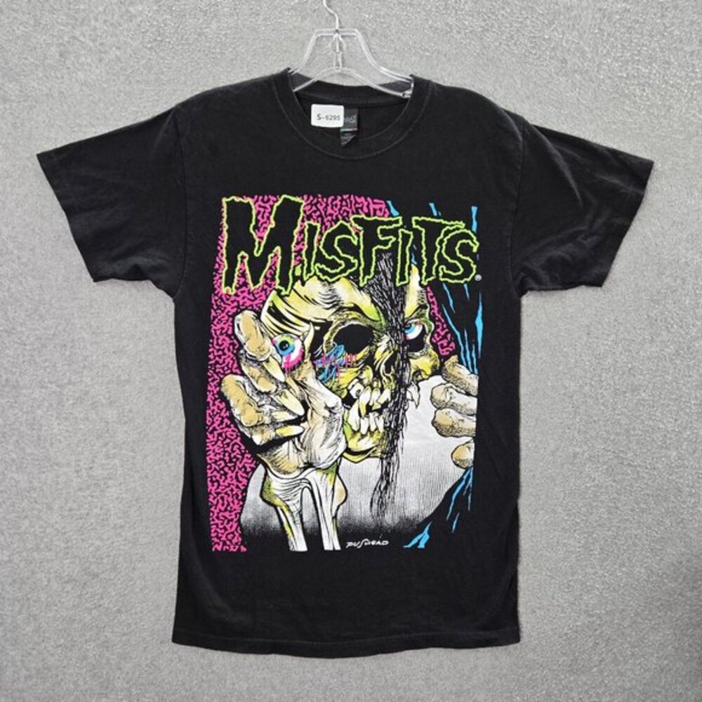 VINTAGE Misfits Men Shirt Small Black Pushead Skull‎ Earth AD Punk Rock Y2K Tee